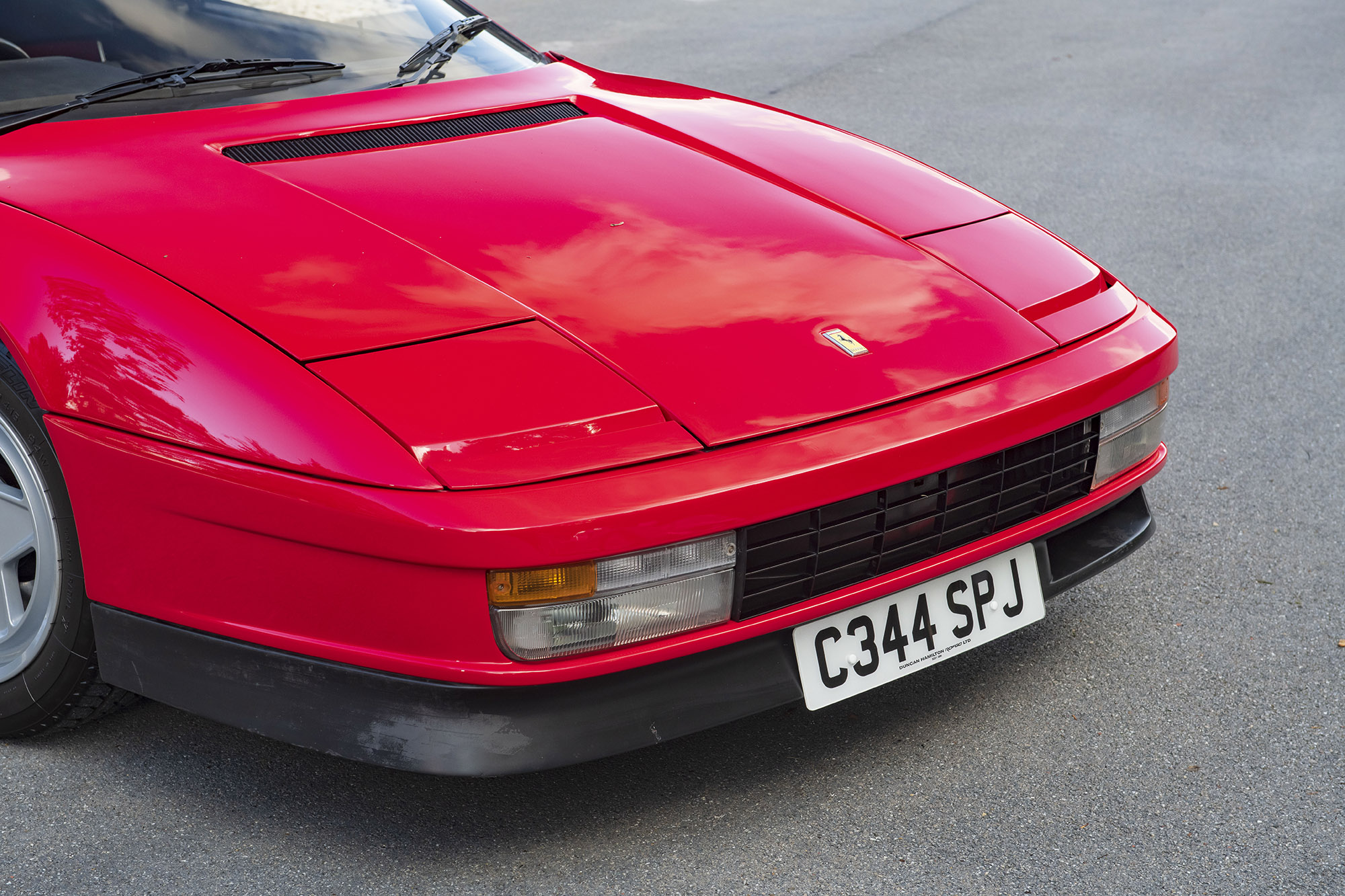 testarossa car price