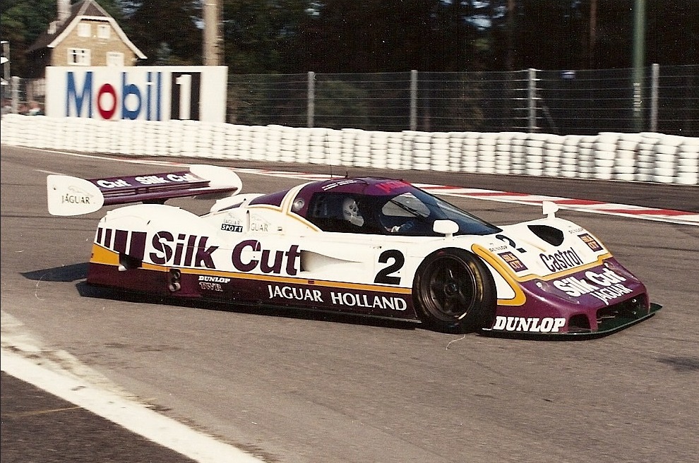 Jaguar xjr 11