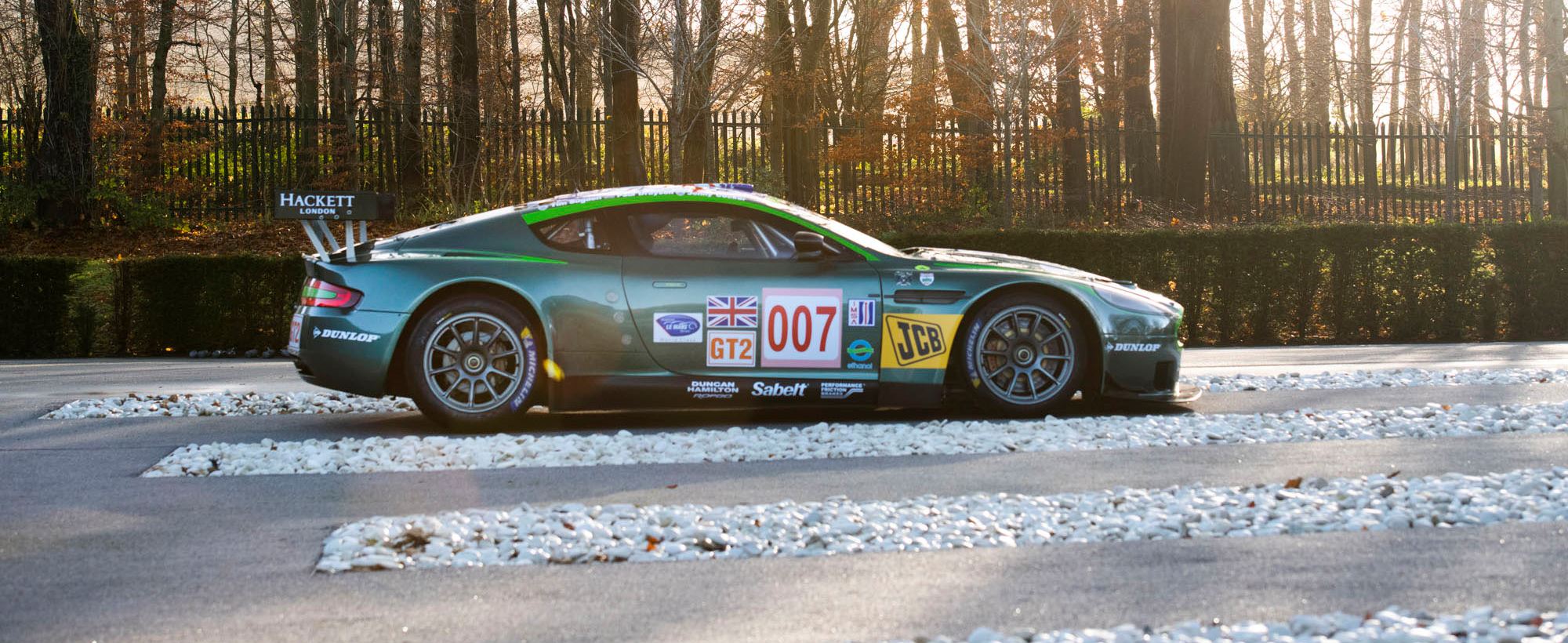 Aston Martin DBRS9 GT2 004.jpg