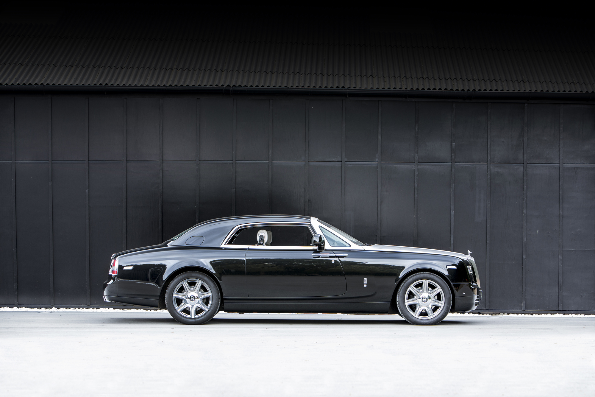 PreOwned 2016 RollsRoyce Ghost For Sale Special Pricing  Aston Martin  of Greenwich Stock R661A