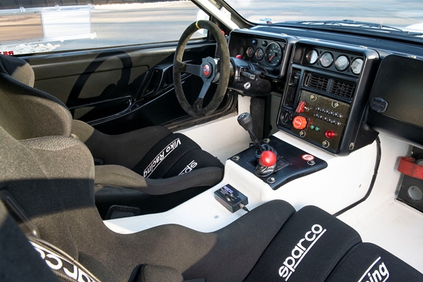 Ford RS 200 037.jpg