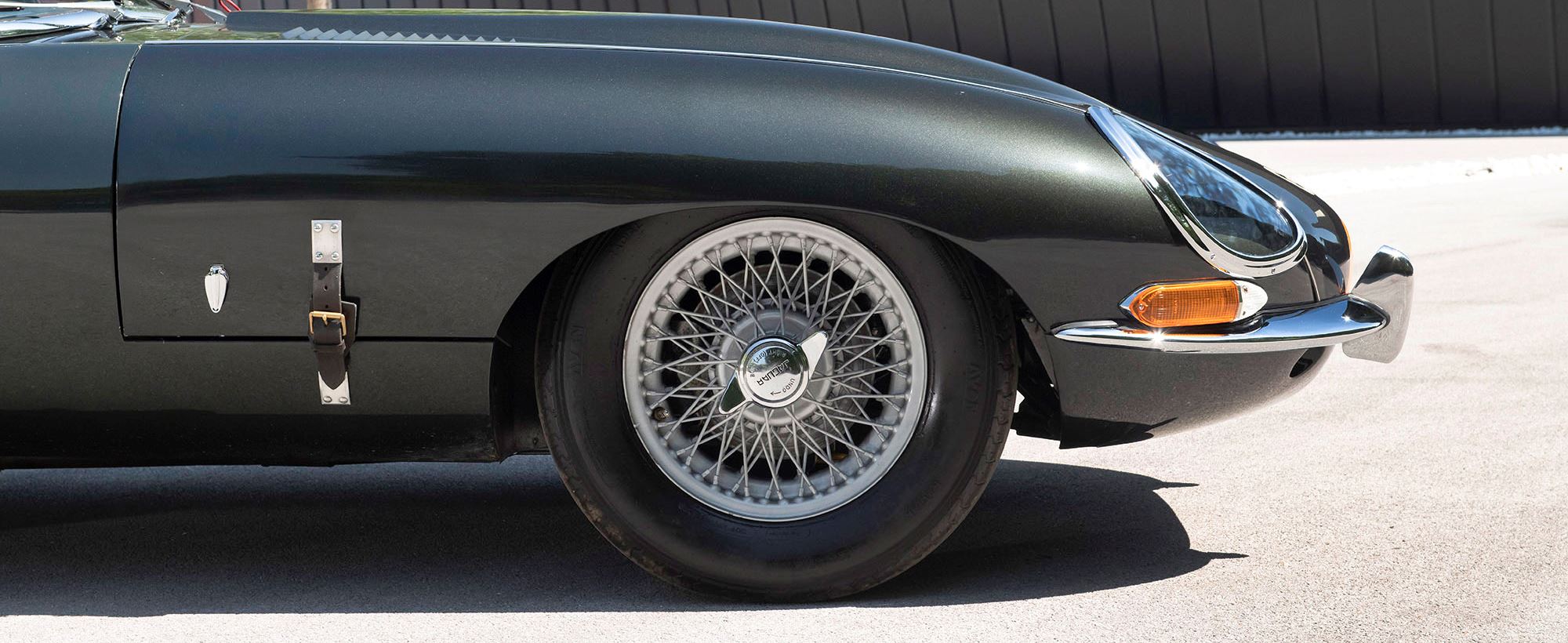 Jaguar E Type 036.jpg
