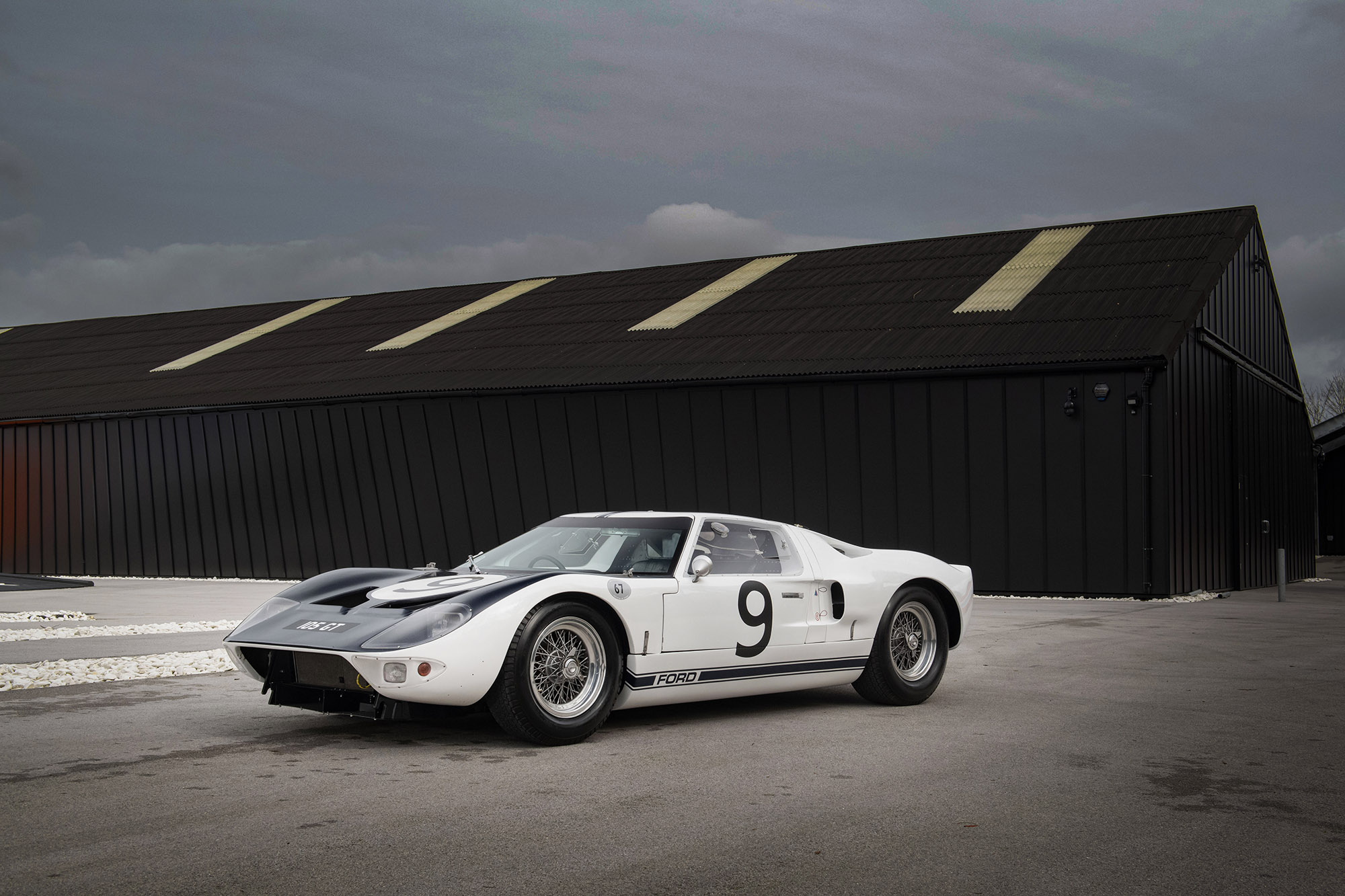 Ford gt 2000 best sale